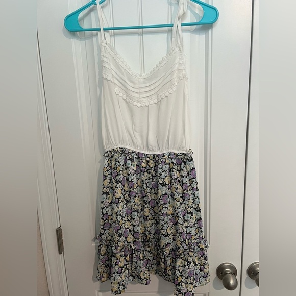 Floral Dress For Women - Picture 3 of 9